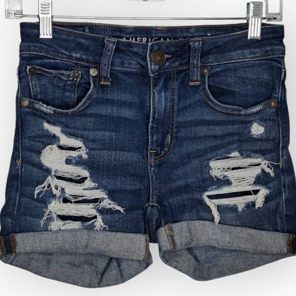 American Eagle Women's Midi Shorts size 2 - Picture 1 of 6